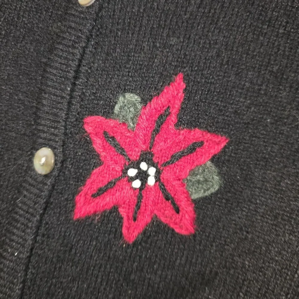 CHARTER CLUB Sz M Vtg 100% Wool Poinsettia Beaded Blk Button Christmas Sweater